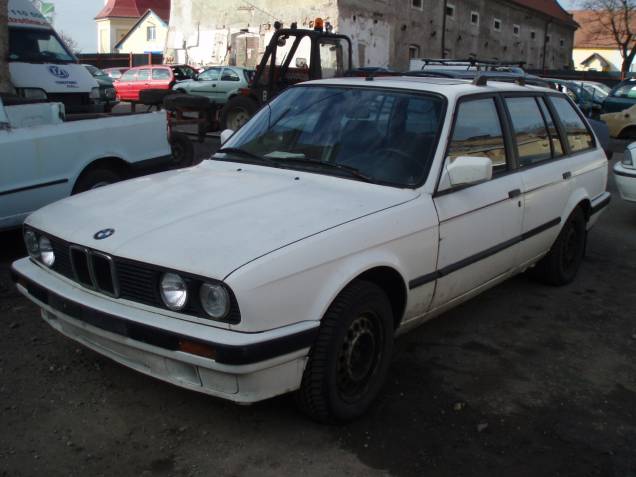 BMW 3 1990