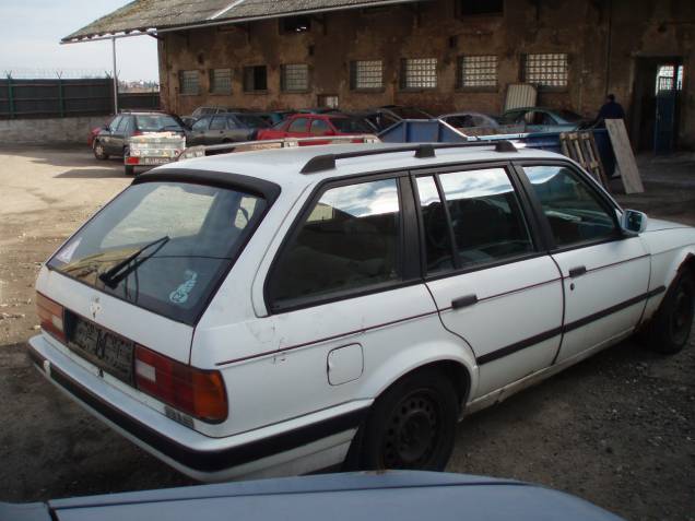 BMW 3 1990