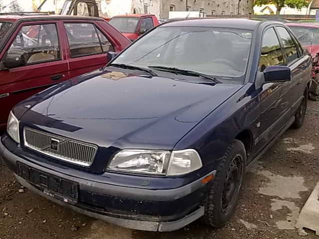 Volvo S40 1998