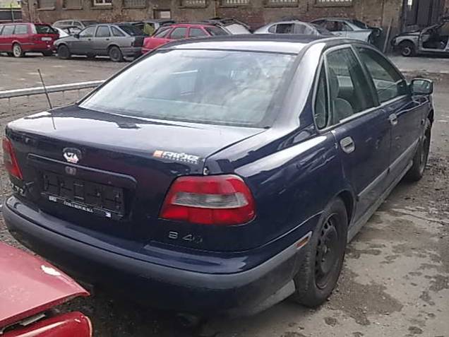 Volvo S40 1998