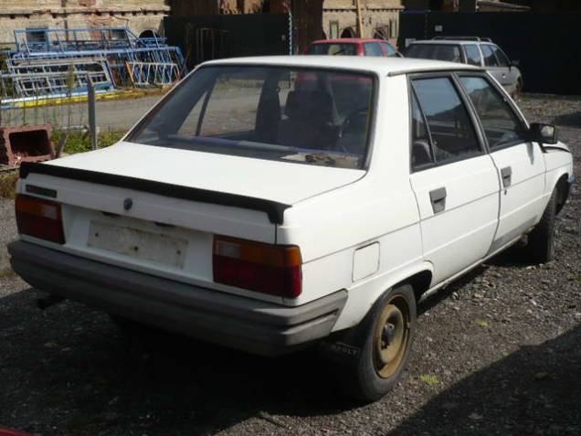 Renault 9 1984