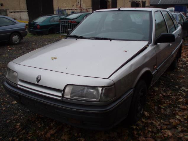 Renault 21 1990