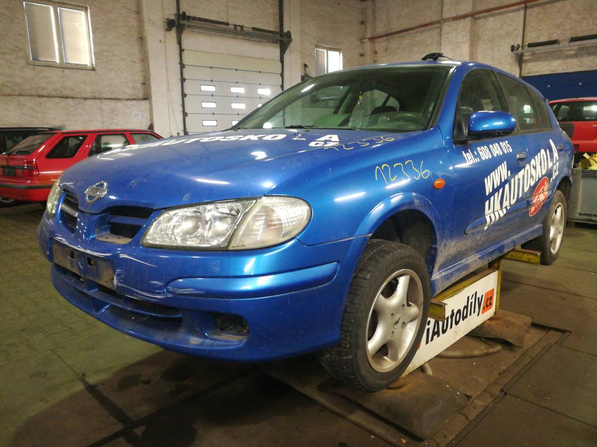 NISSAN  ALMERA 2001