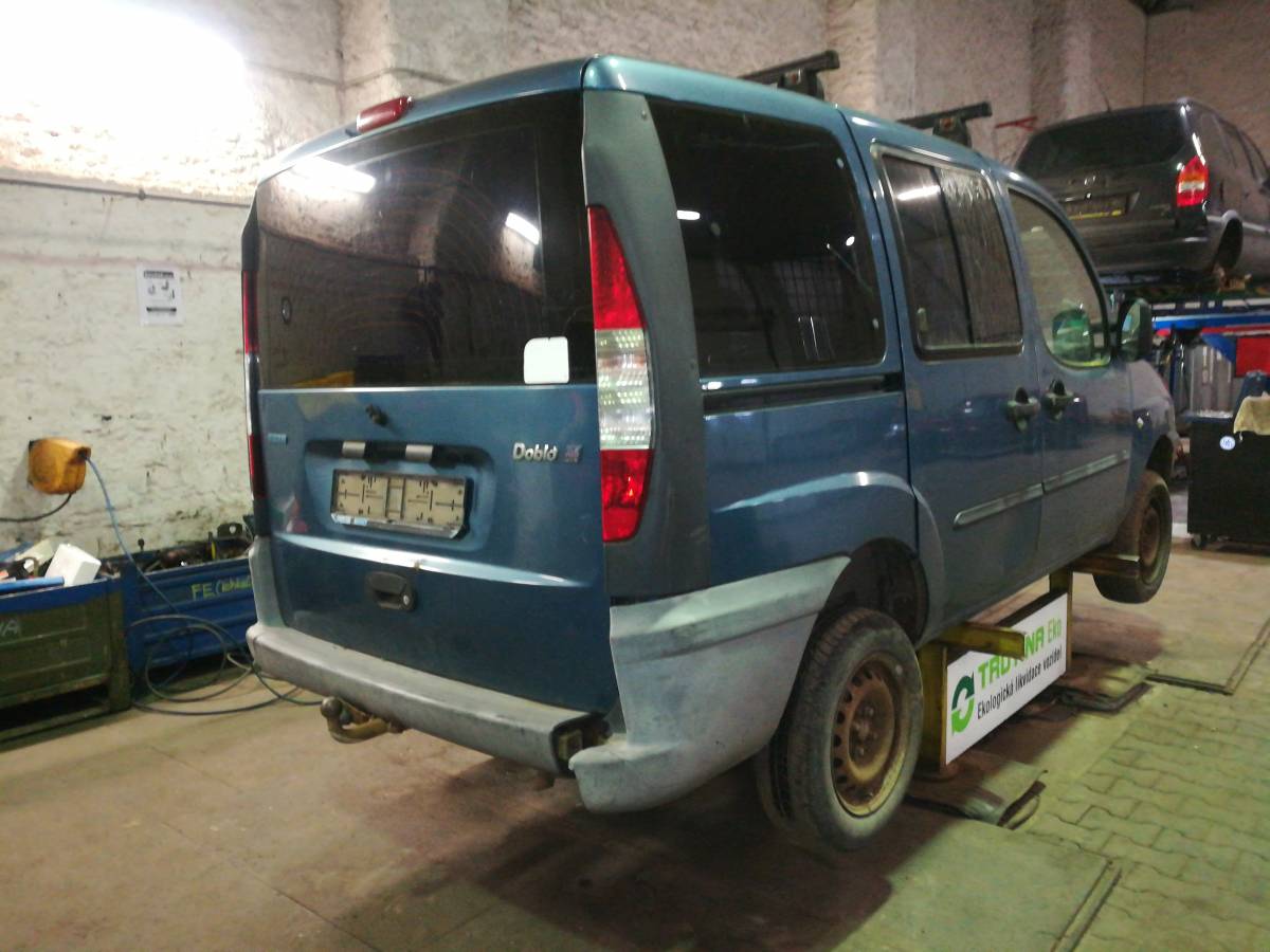 FIAT DOBLO 2002