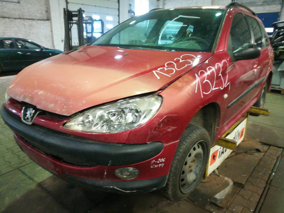 PEUGEOT 206 2003