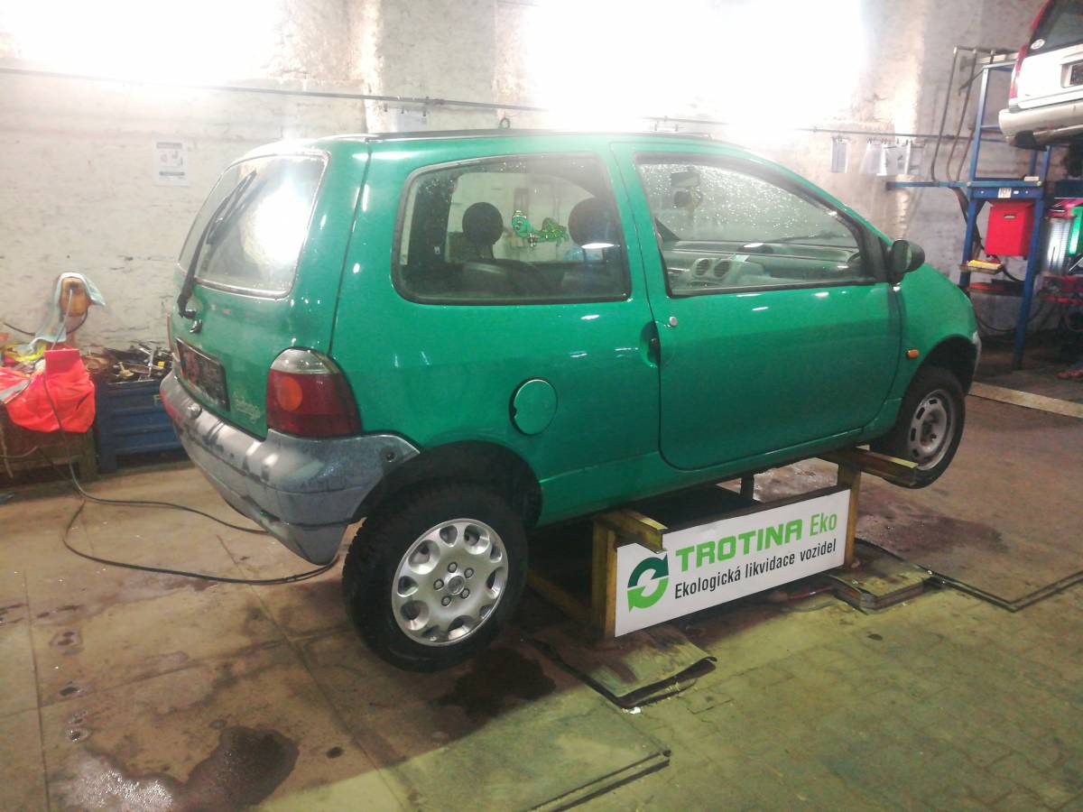 RENAULT TWINGO 1996