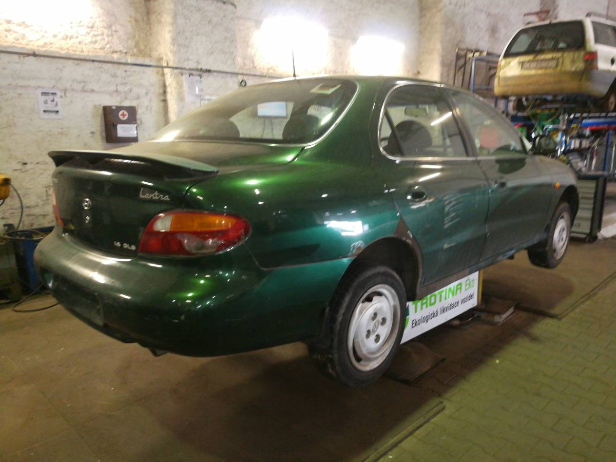 HYUNDAI LANTRA 1997