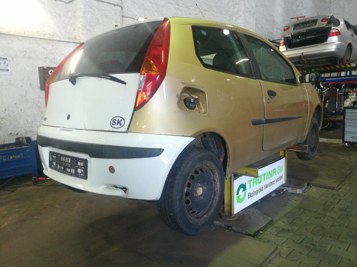 FIAT PUNTO 2002