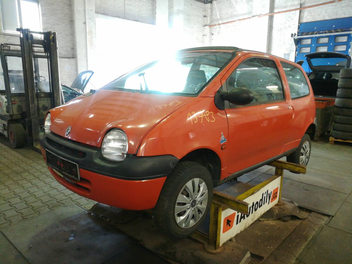 RENAULT TWINGO 2000