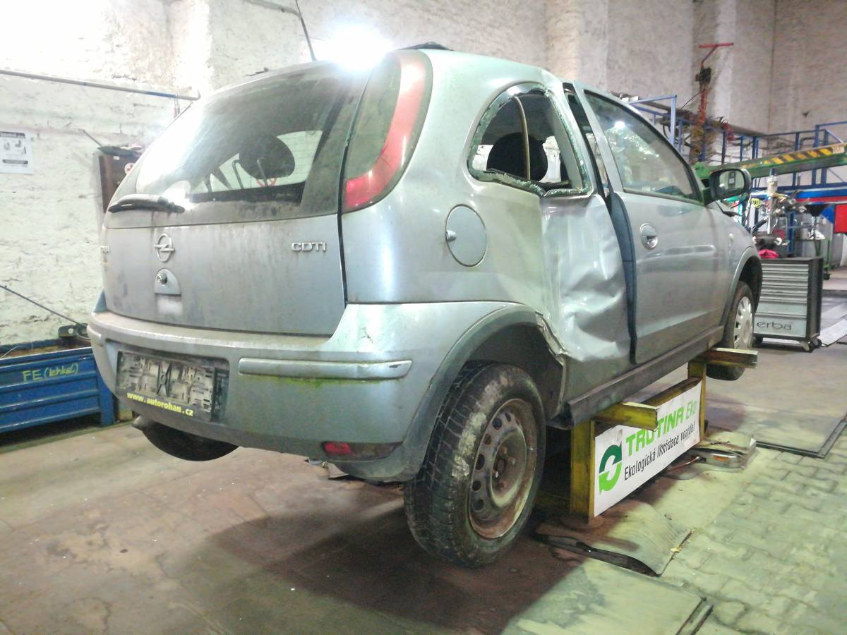 OPEL CORSA 2005