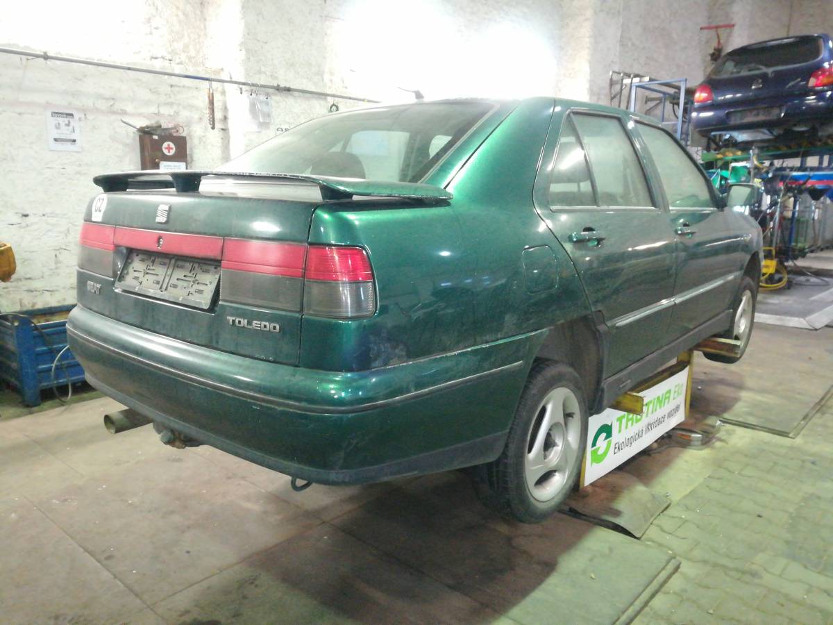 SEAT TOLEDO 1999