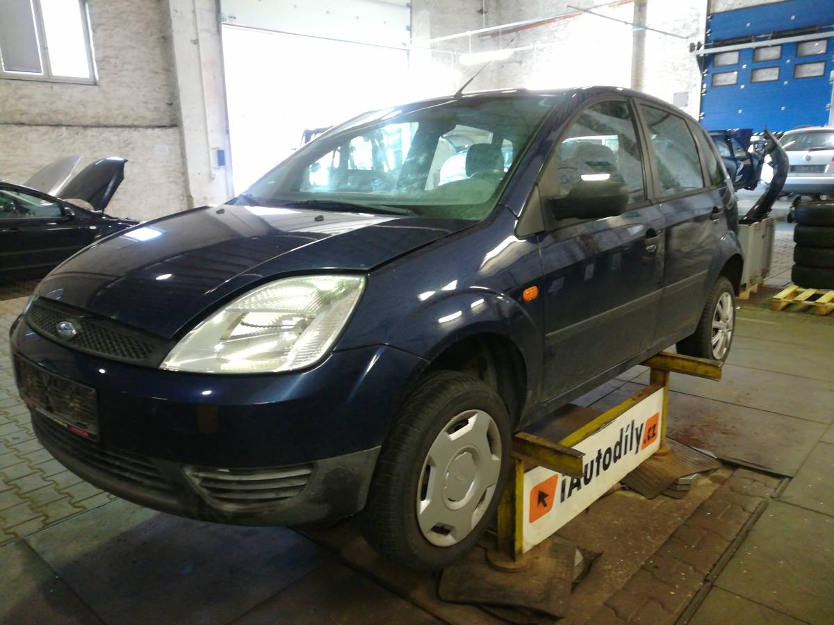 FORD FIESTA 2004