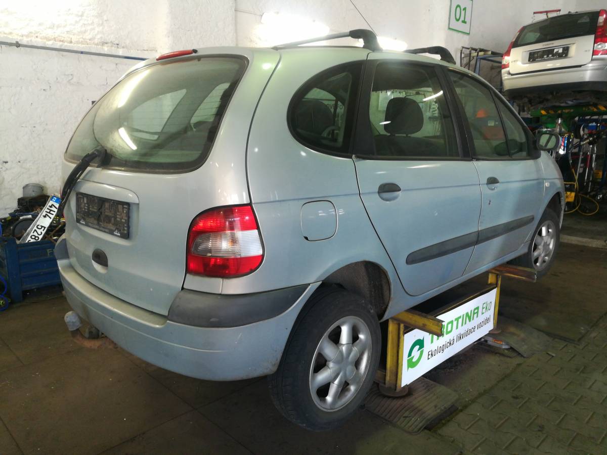 RENAULT SCENIC 2001