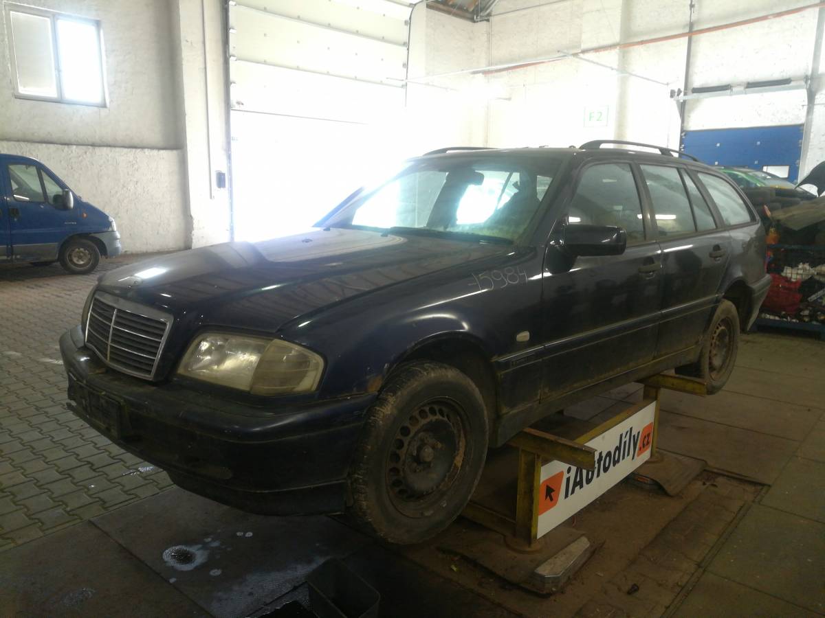 MERCEDES-Benz C 2000