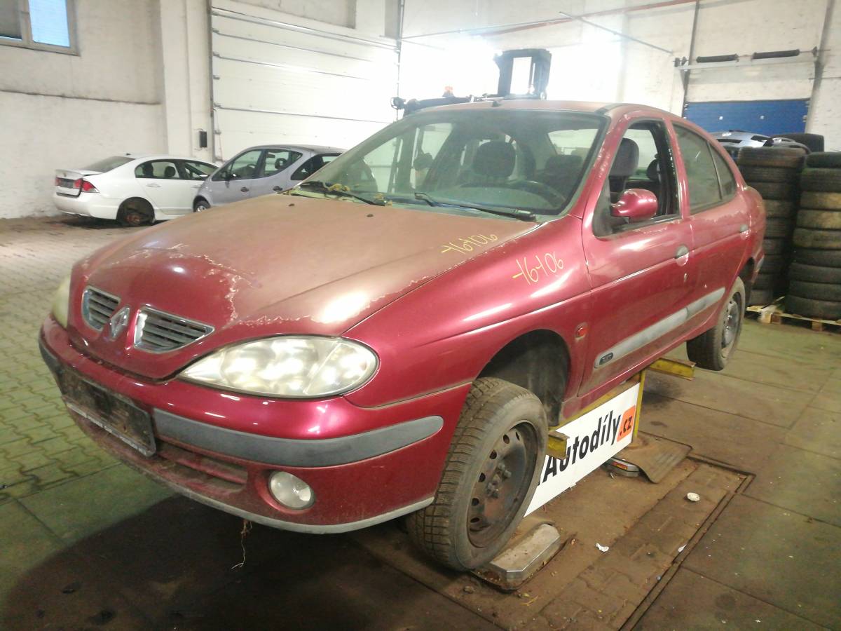 RENAULT MEGANE 1999