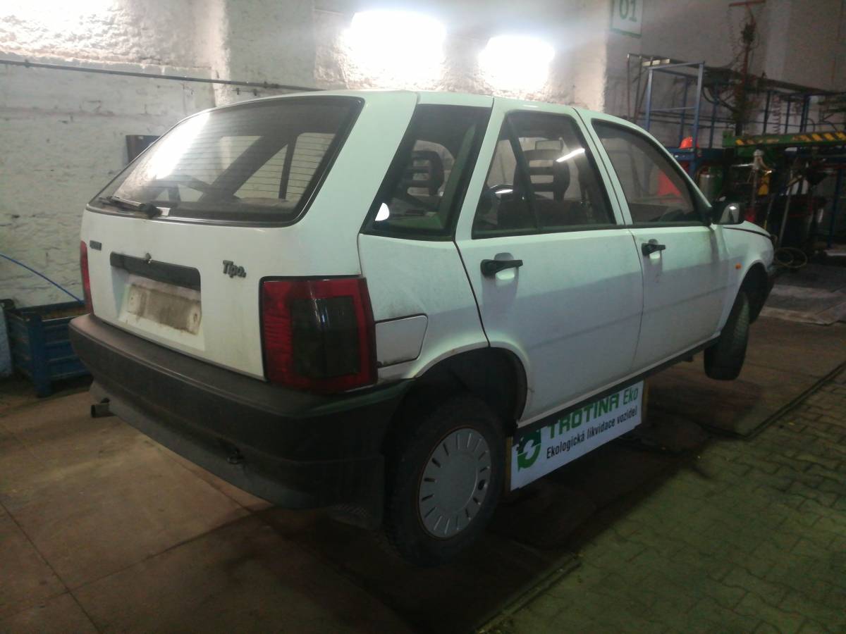 FIAT TIPO 1990