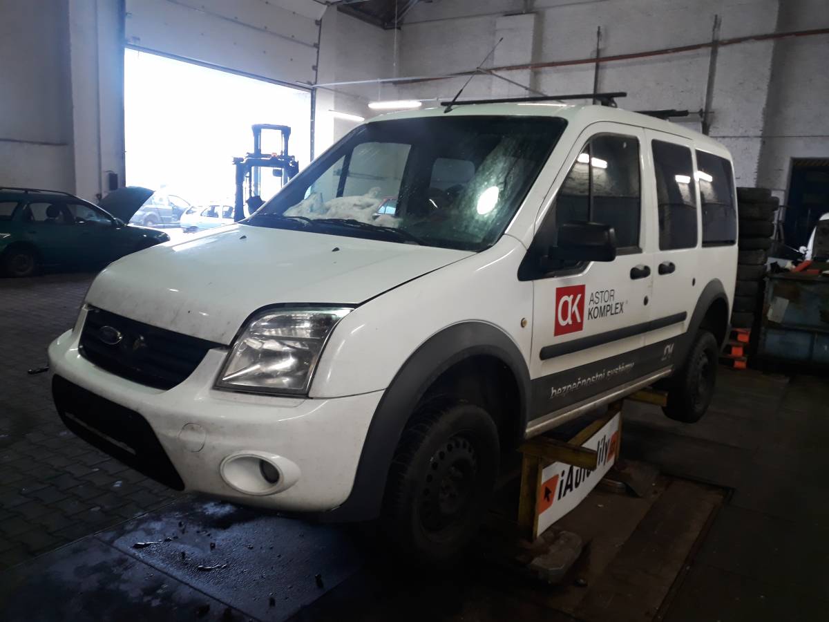 FORD TRANSIT CONNECT 2011