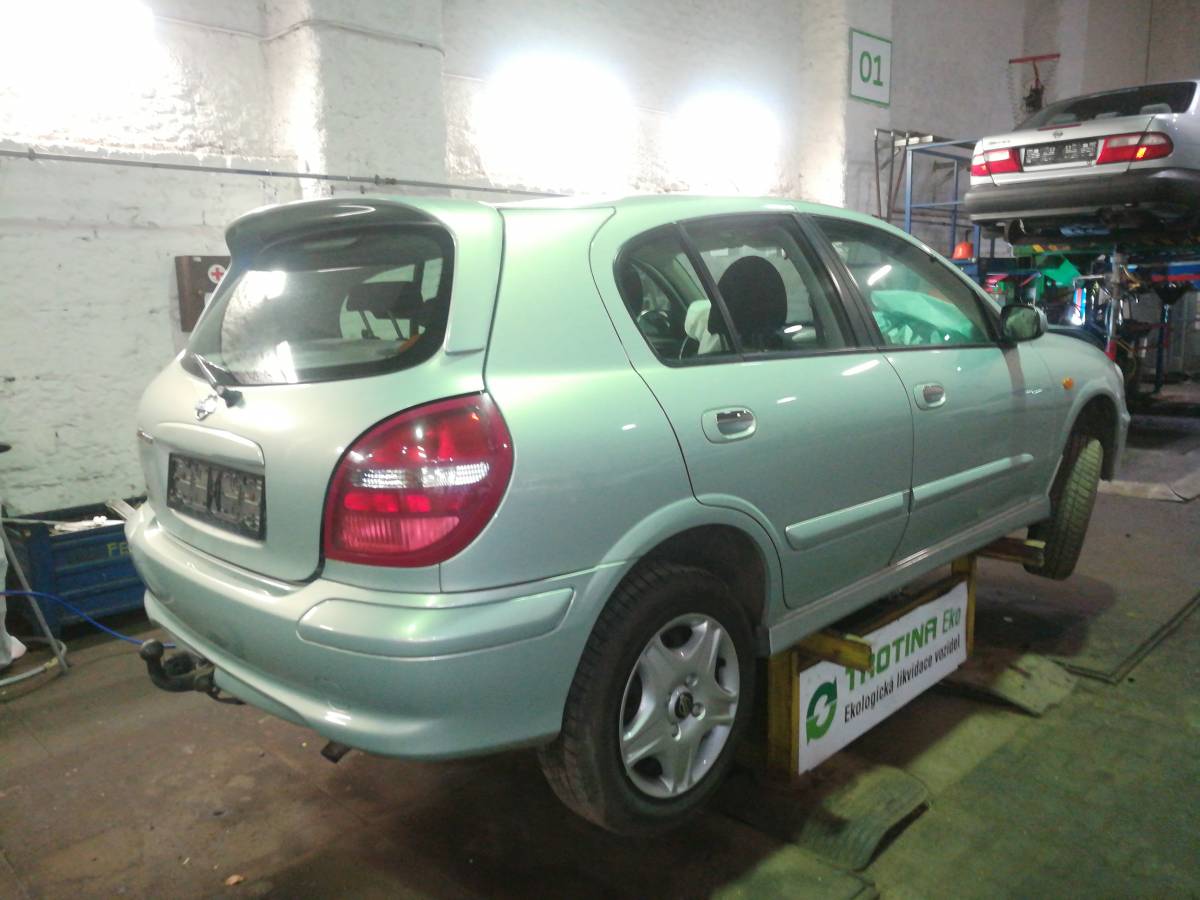 NISSAN ALMERA 2001