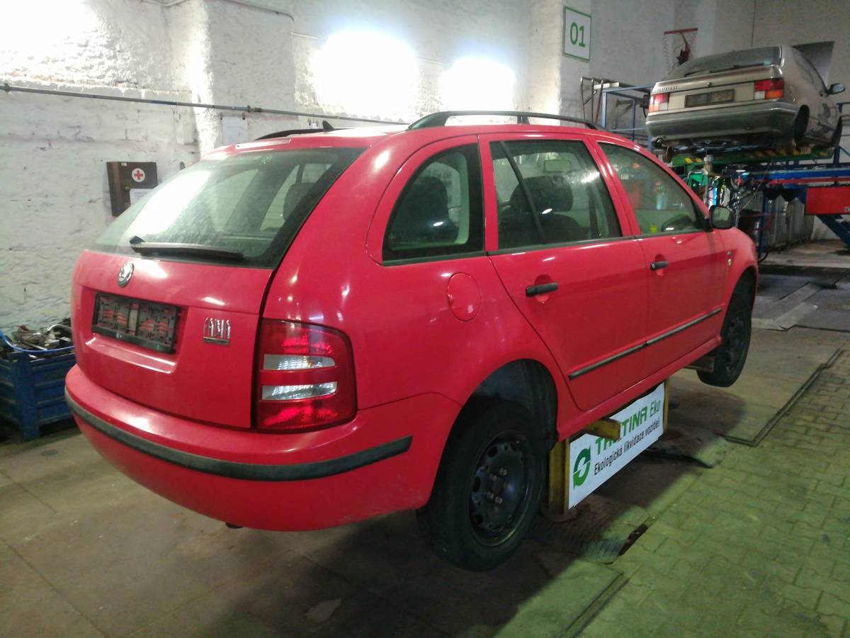 ŠKODA  FABIA 2001