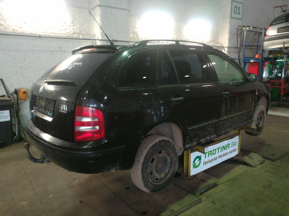 ŠKODA  FABIA 2001