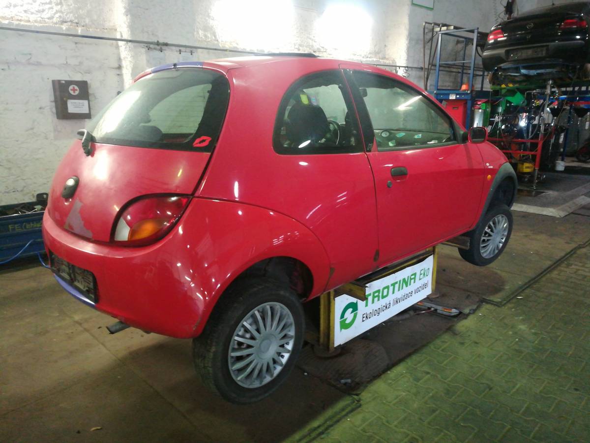 FORD KA 2004