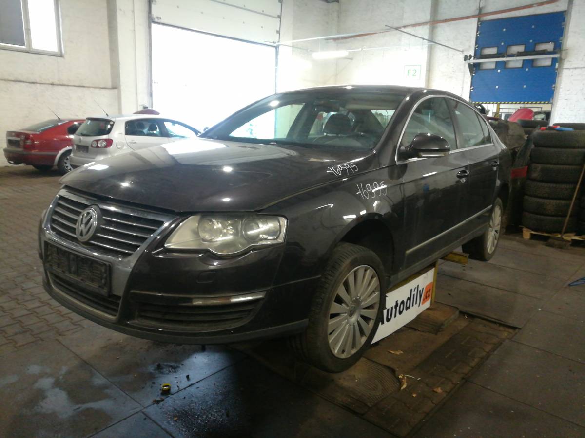 Volkswagen PASSAT 2006