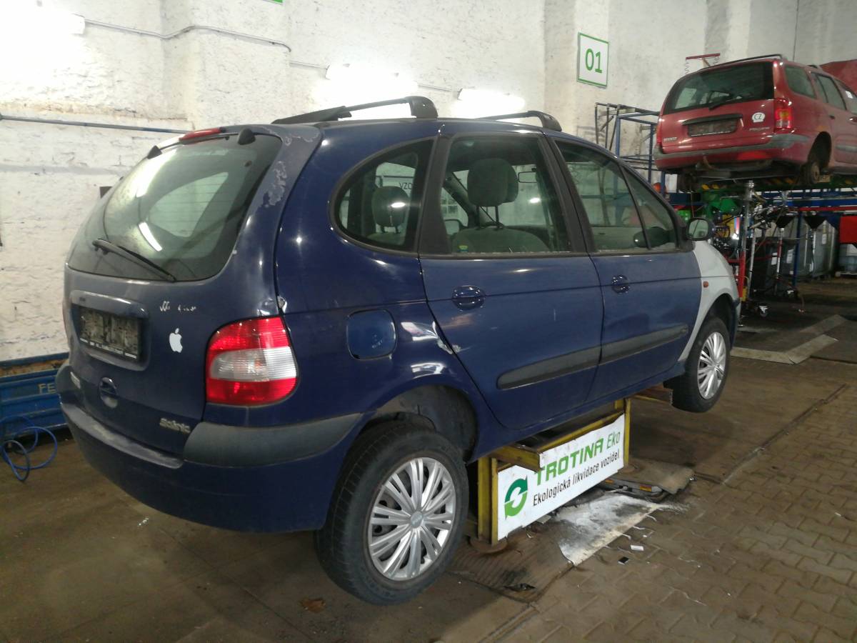 Renault SCENIC 2003