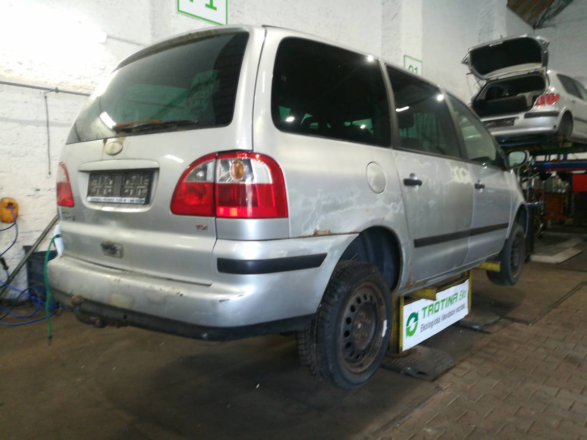 FORD GALAXY 2004