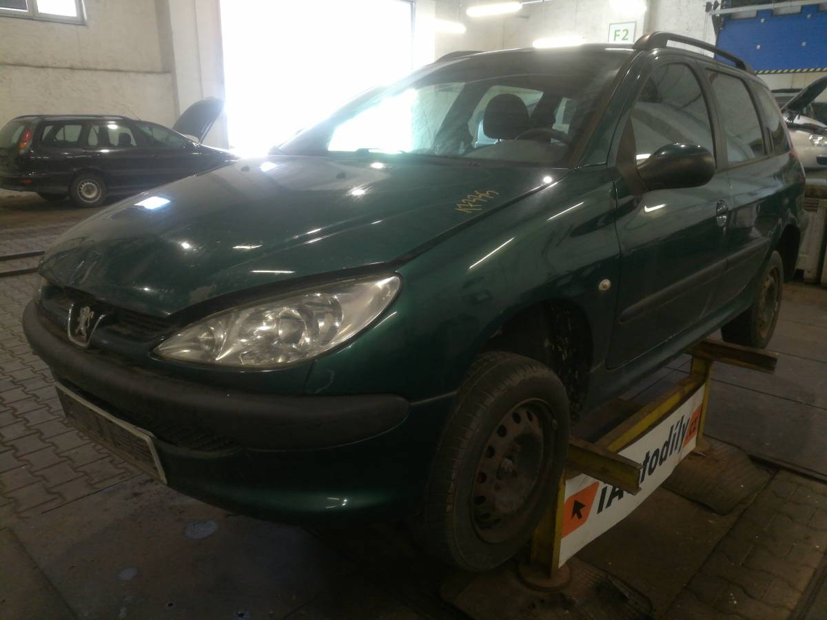 PEUGEOT 206 2005