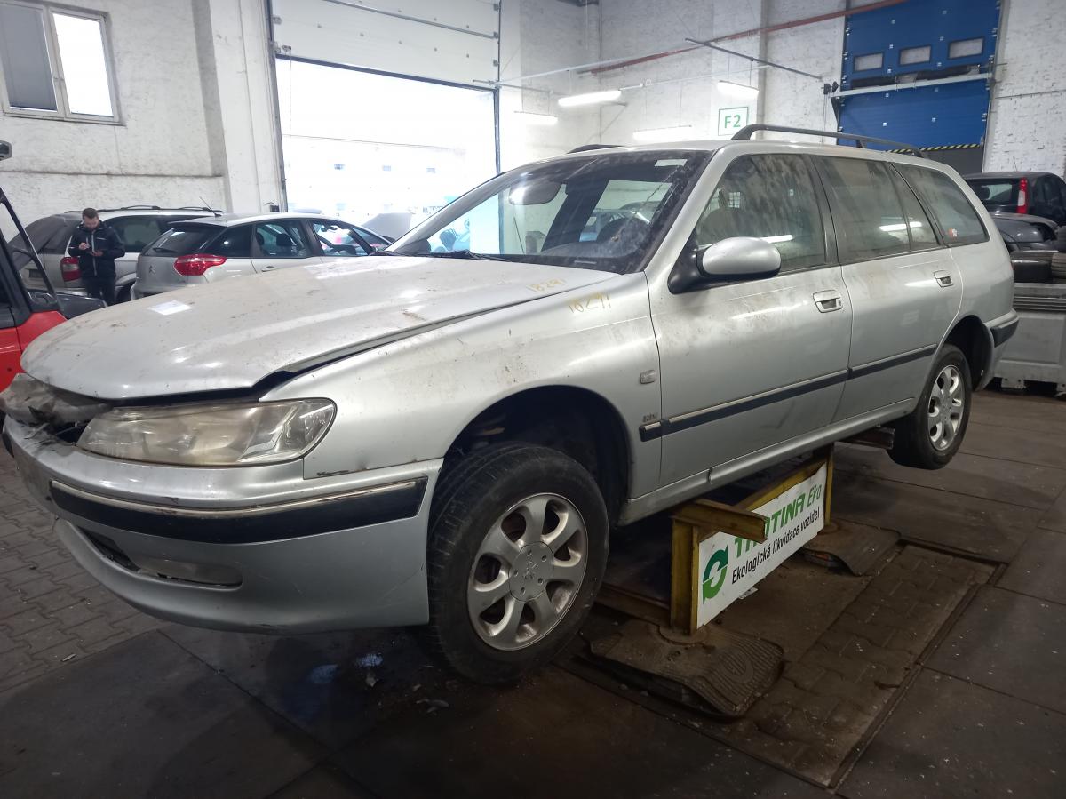 PEUGEOT 406 2002