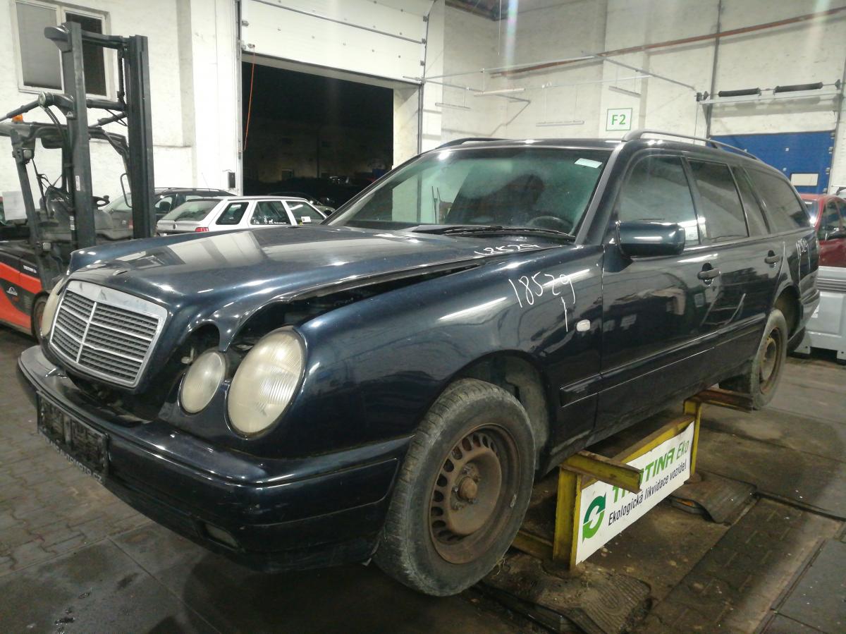 MERCEDES-BENZ E 1999