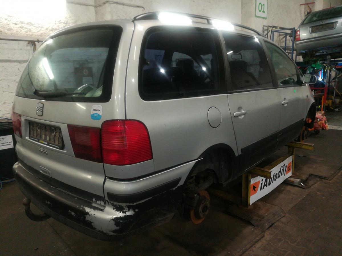 SEAT ALHAMBRA 2001