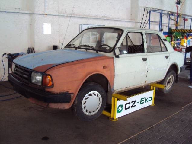 Škoda 105 1986