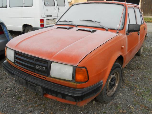 Škoda 120 1984
