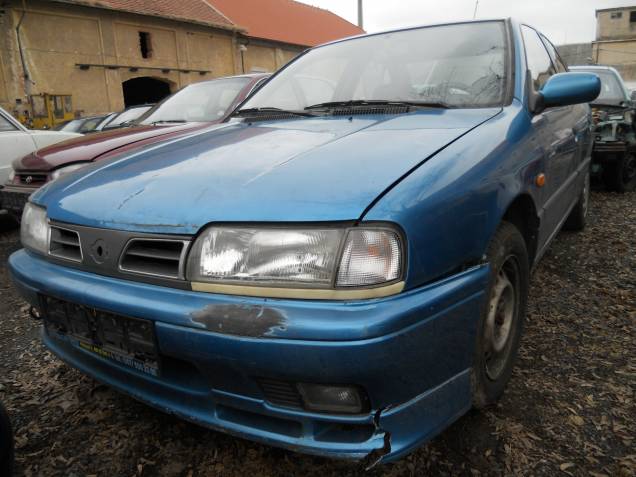 Nissan Primera 1996