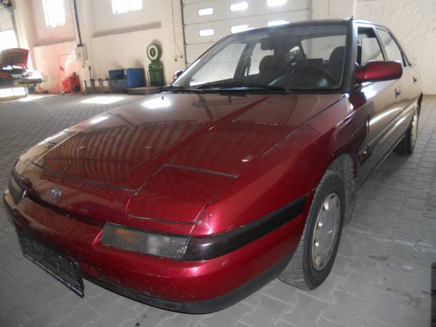 Mazda 323 1993