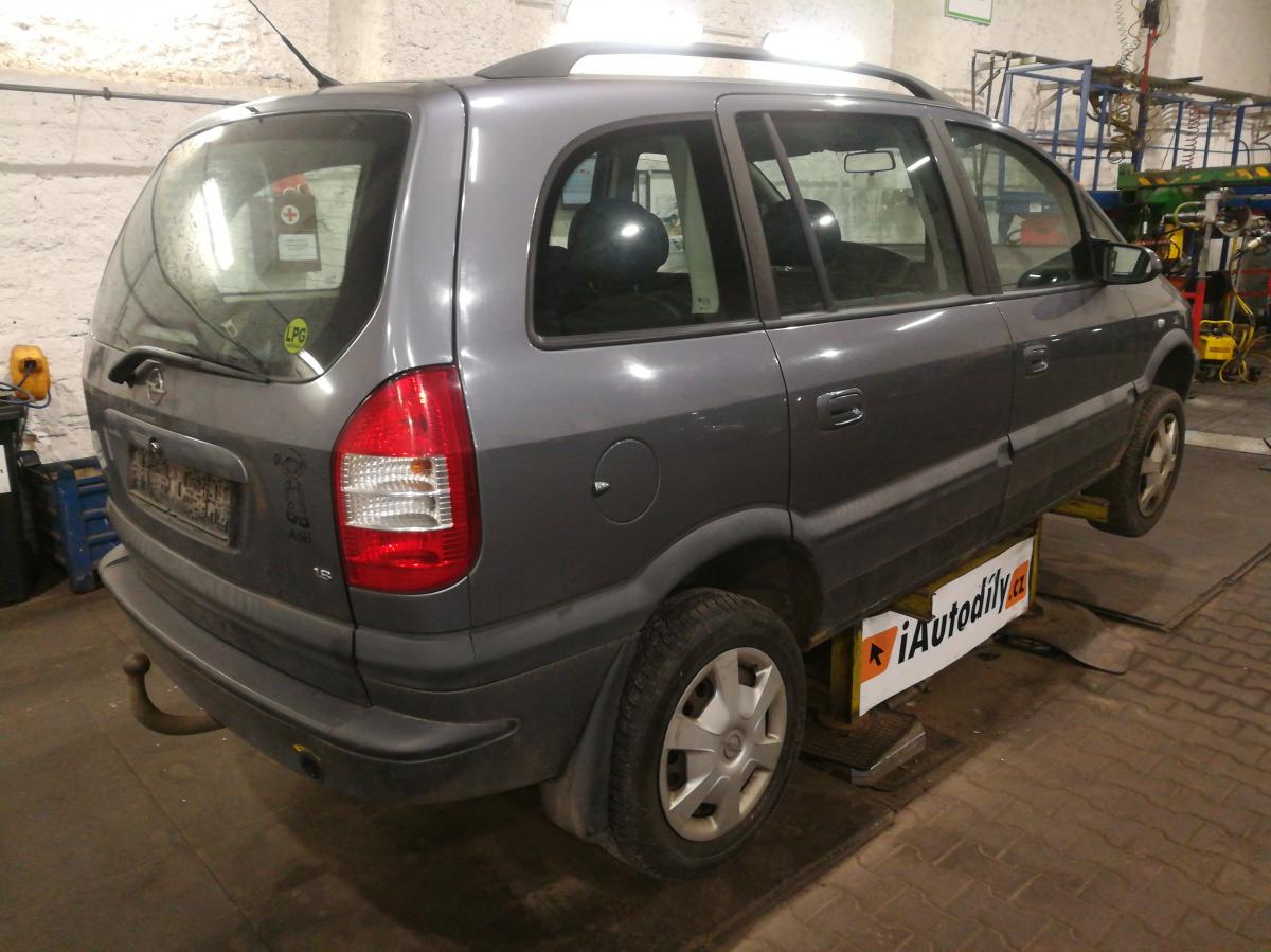 OPEL ZAFIRA 2004