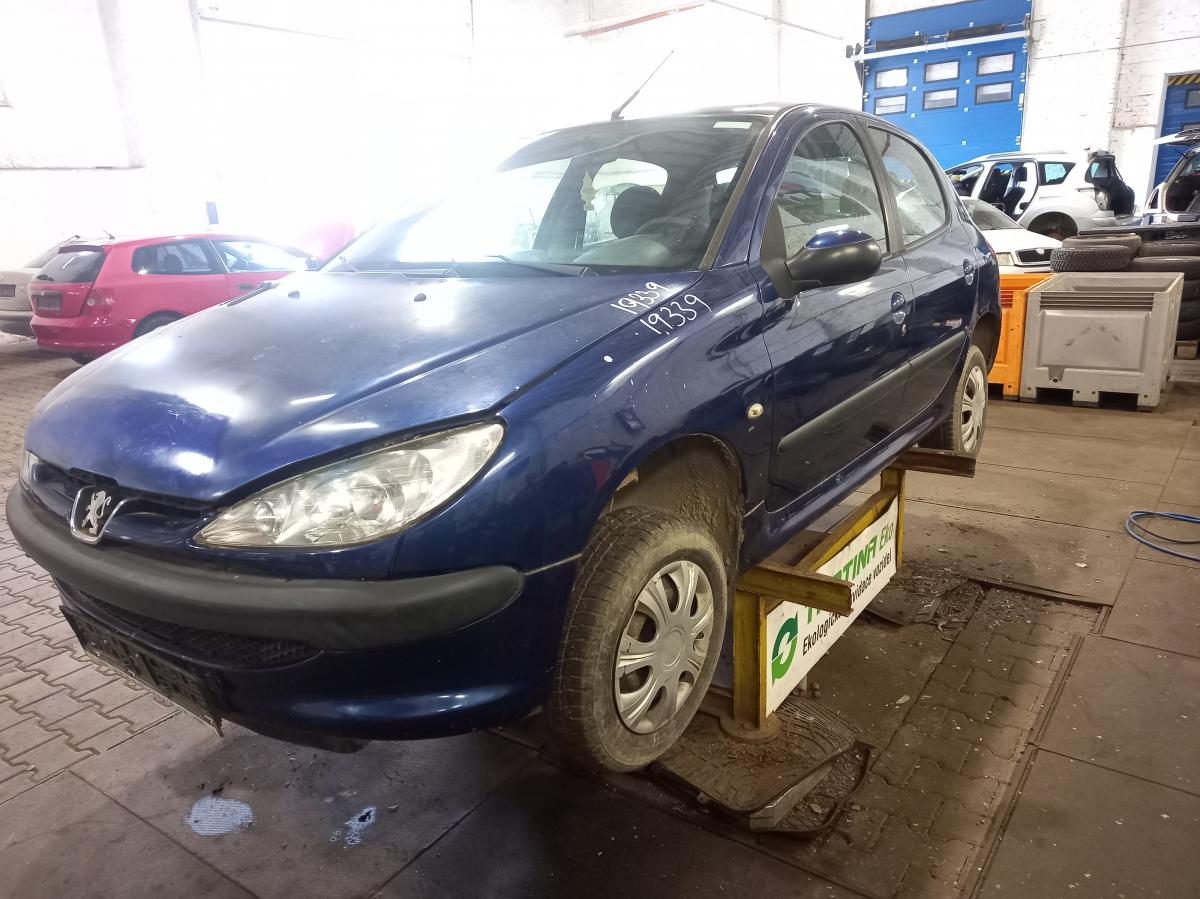 PEUGEOT 206 2005