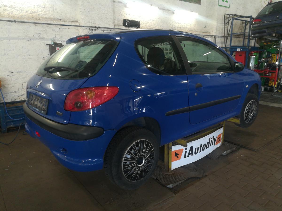 PEUGEOT 206 2005