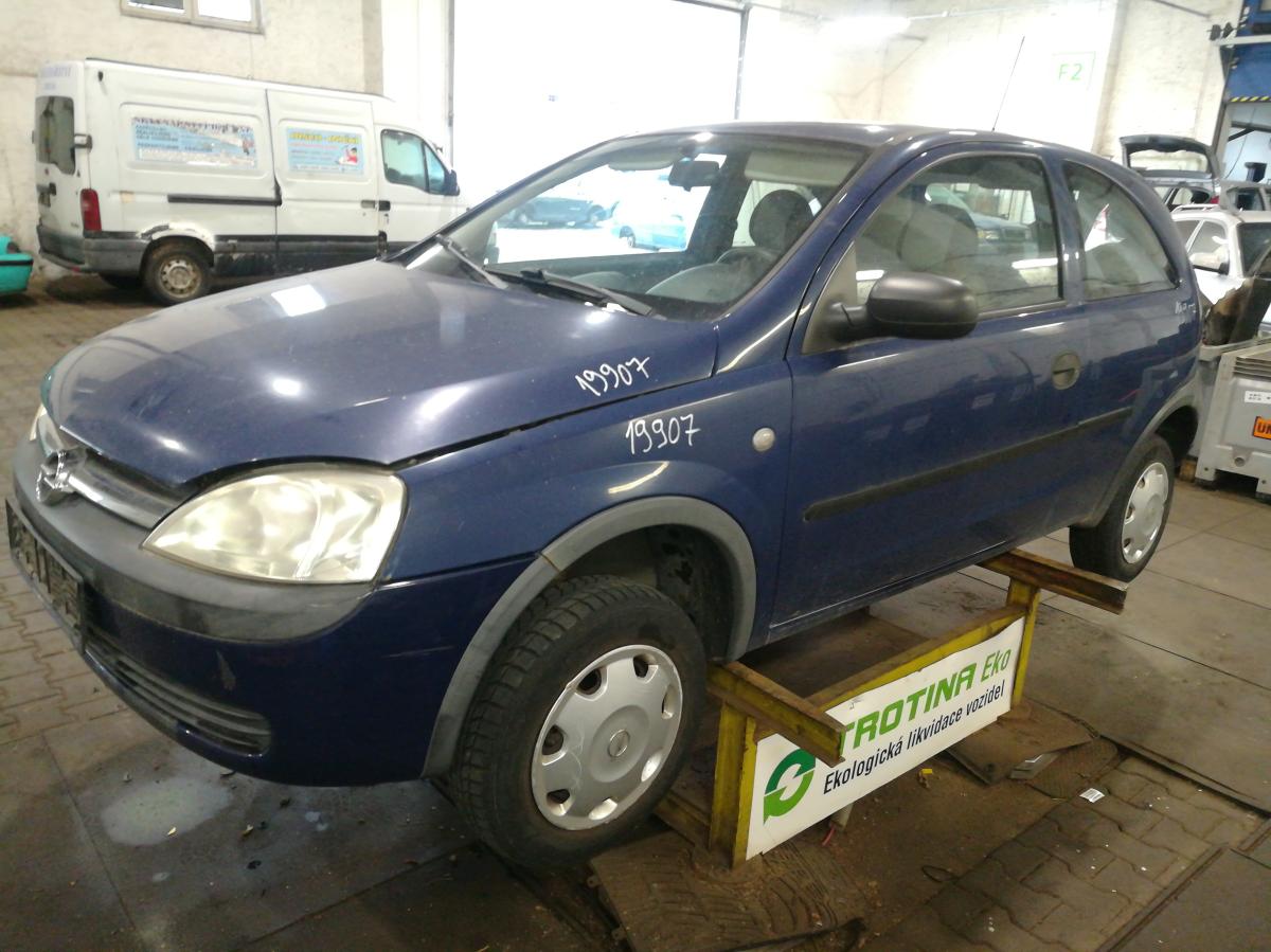 OPEL CORSA 2002