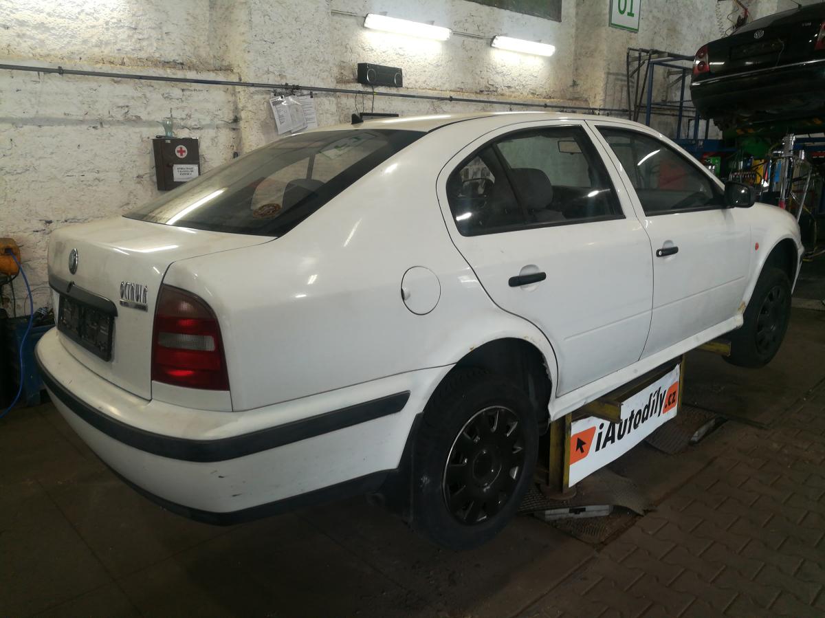 ŠKODA OCTAVIA 2000