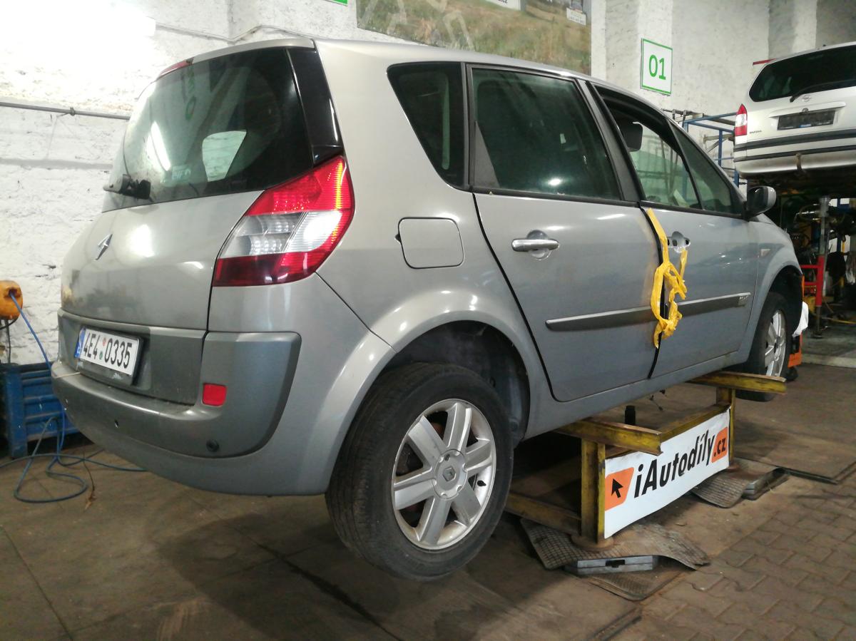 Renault SCENIC 2004