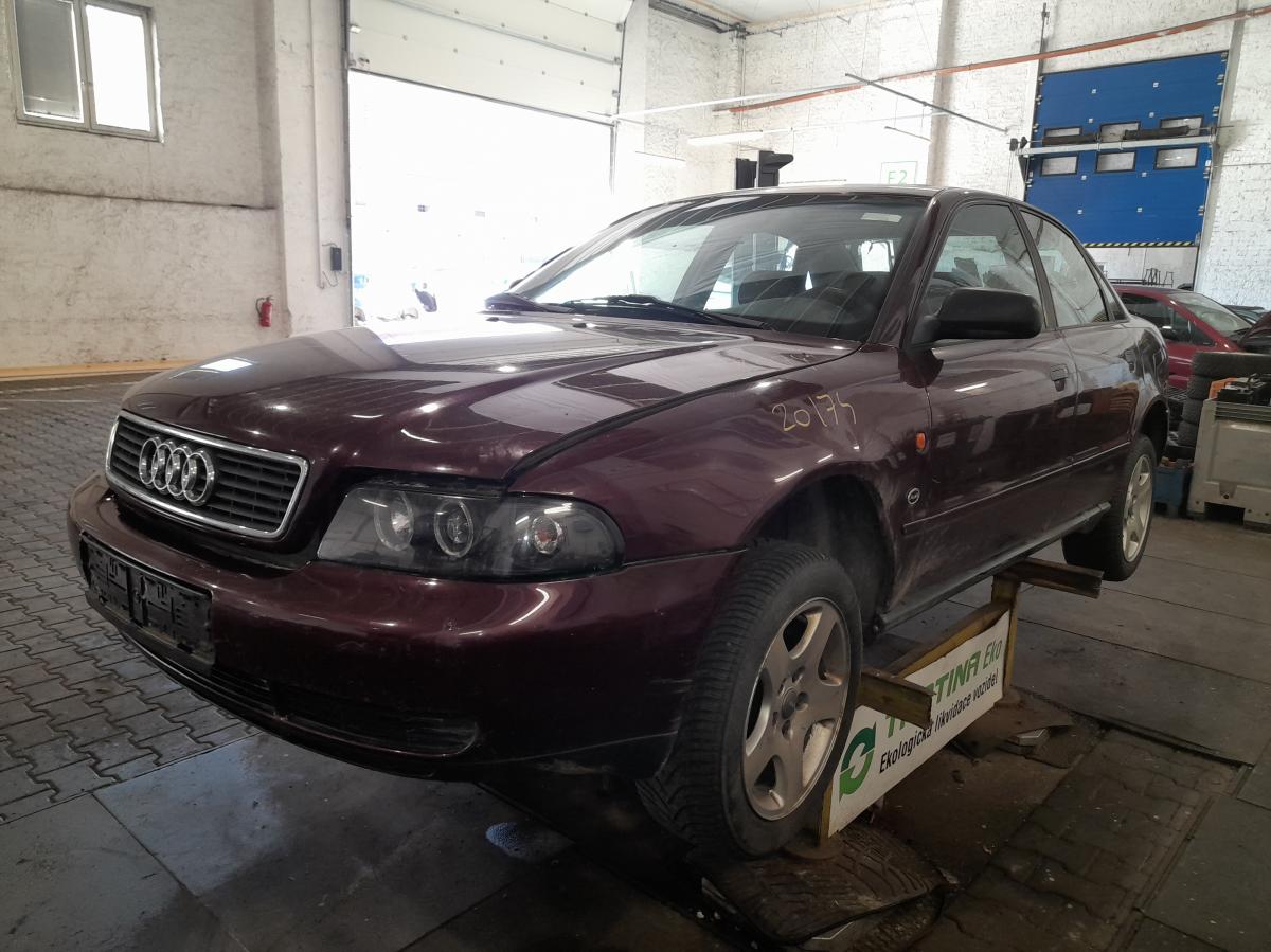 AUDI A4 1996