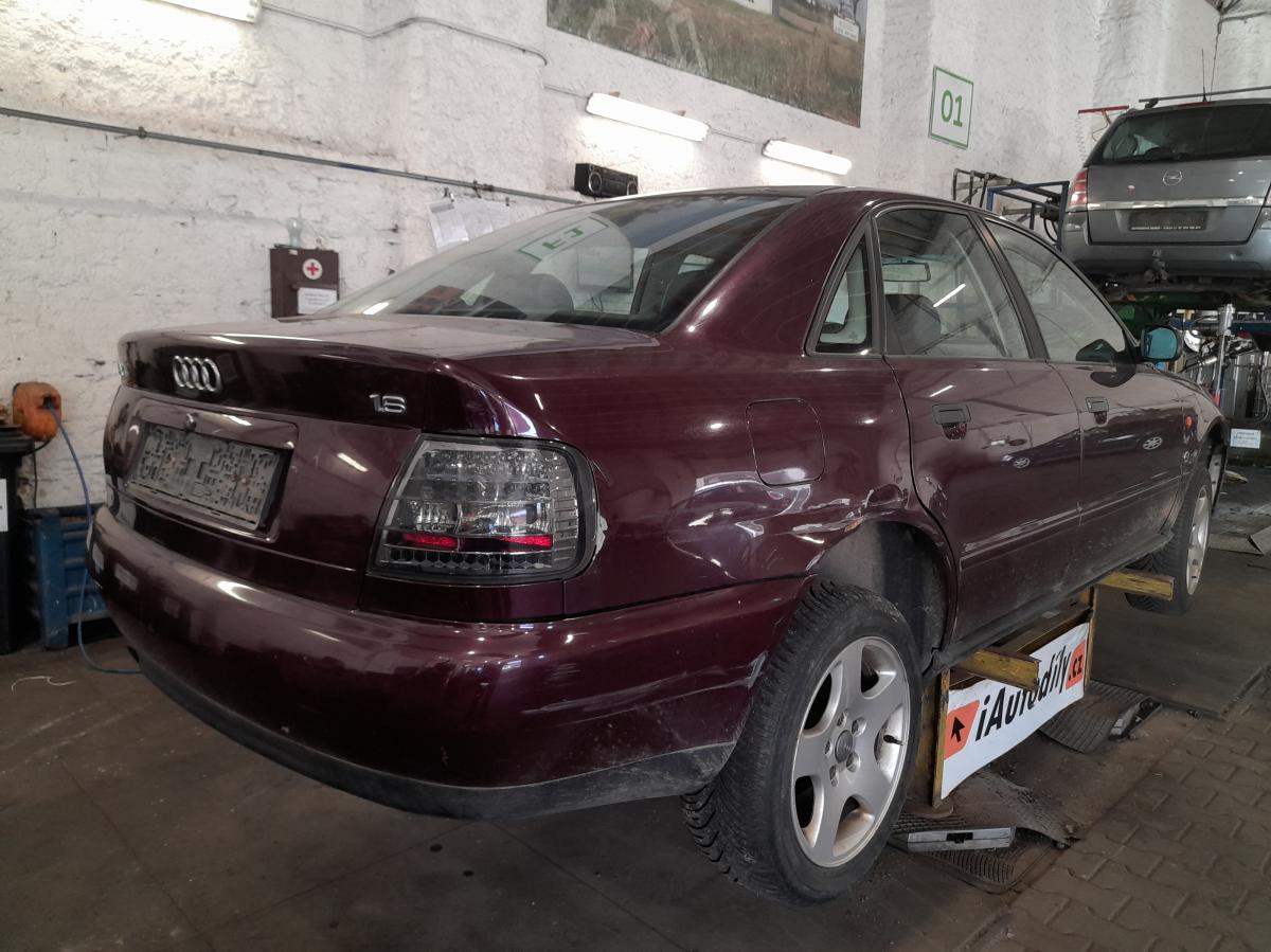 AUDI A4 1996