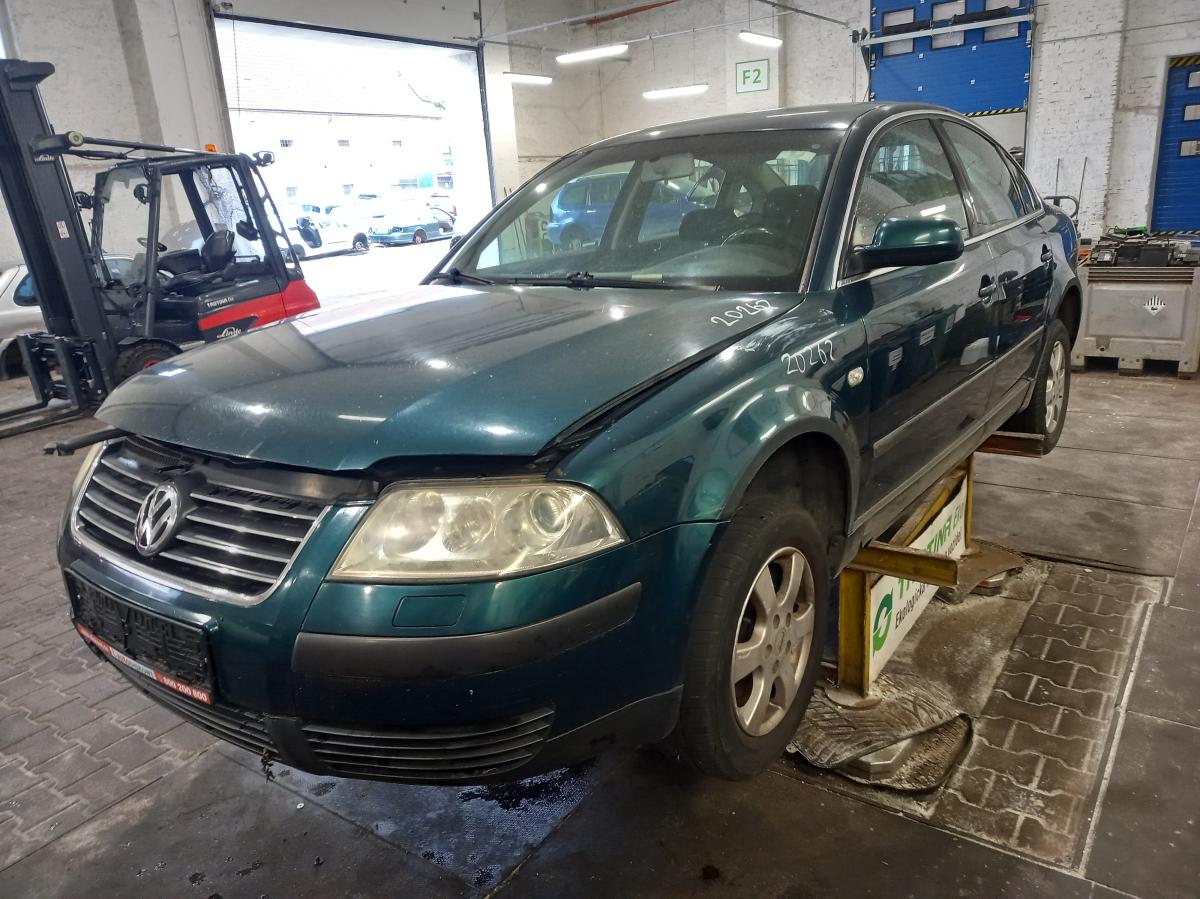 VOLKSWAGEN PASSAT 2003