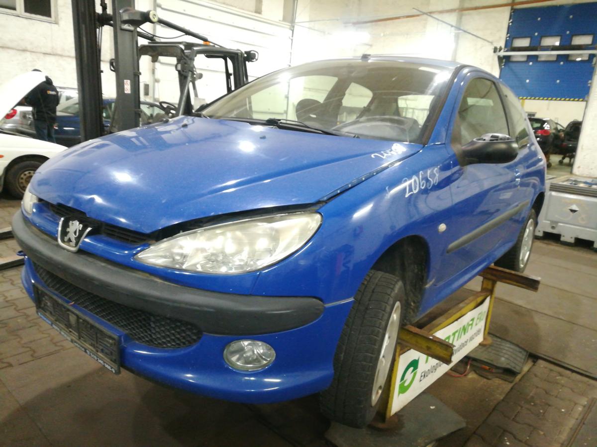 PEUGEOT 206 2002