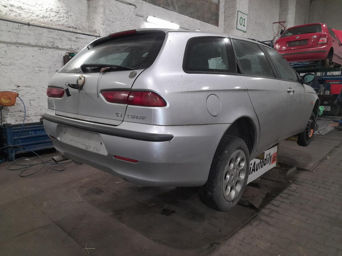 ALFA ROMEO 156 2000