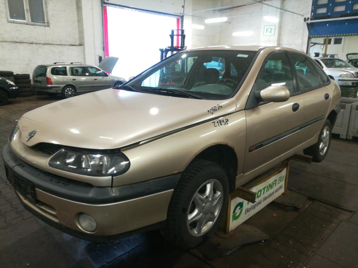 RENAULT LAGUNA 2000