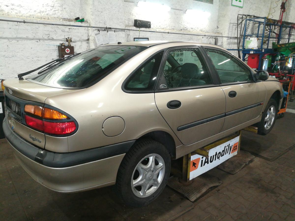 RENAULT LAGUNA 2000