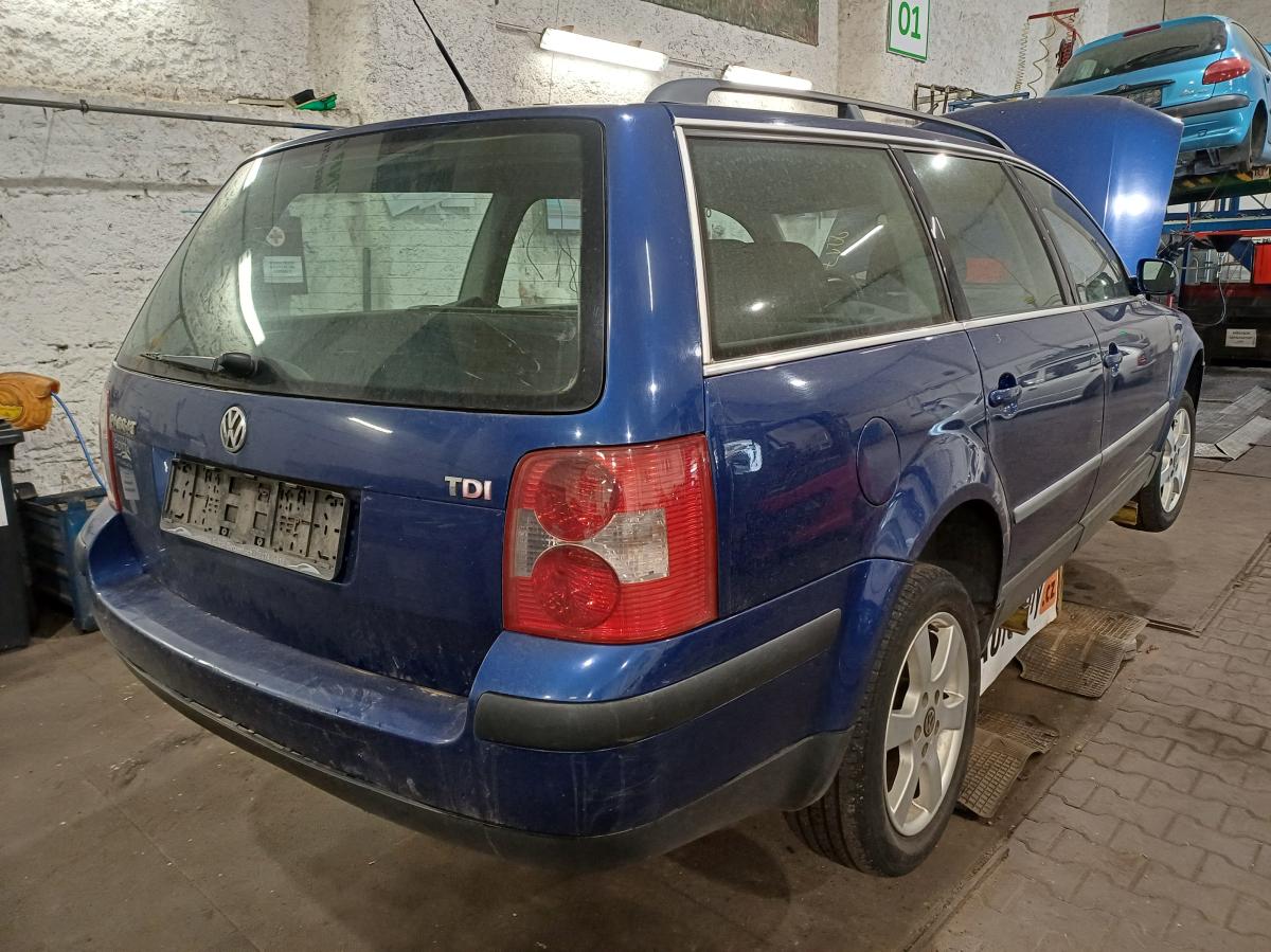 Volkswagen PASSAT 2003
